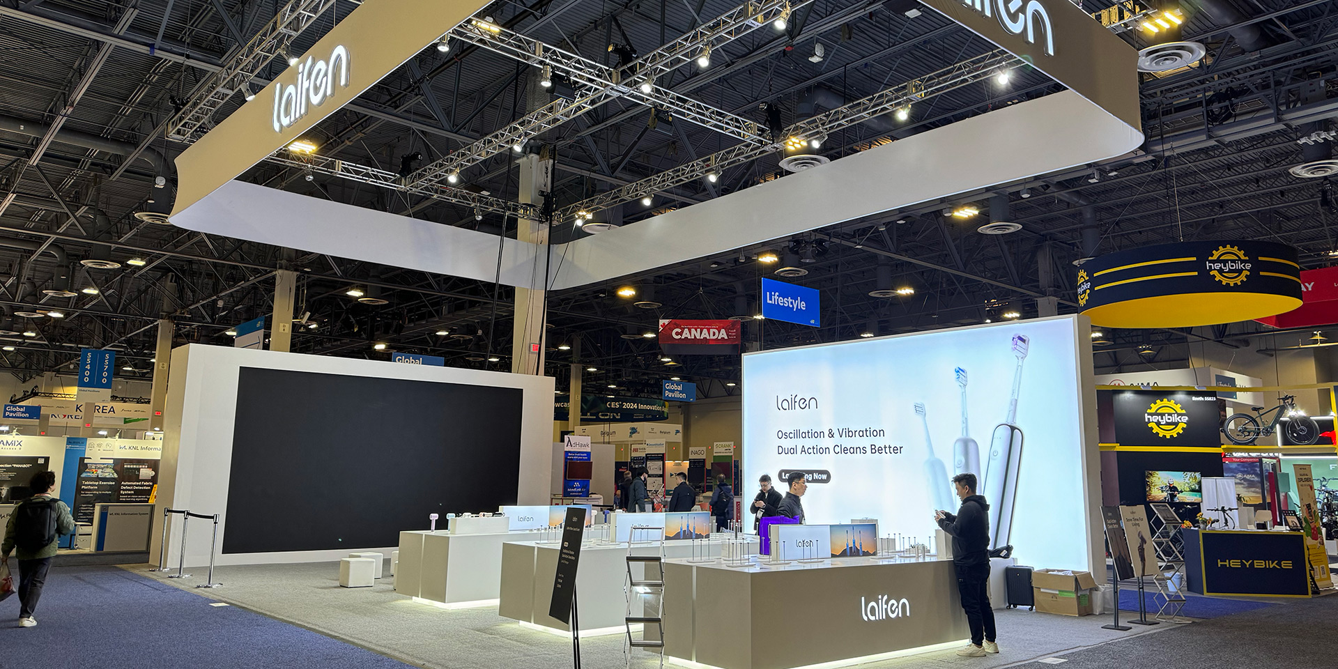 Elevate your Trade Show Experience with Jiuzhou Exhibits!